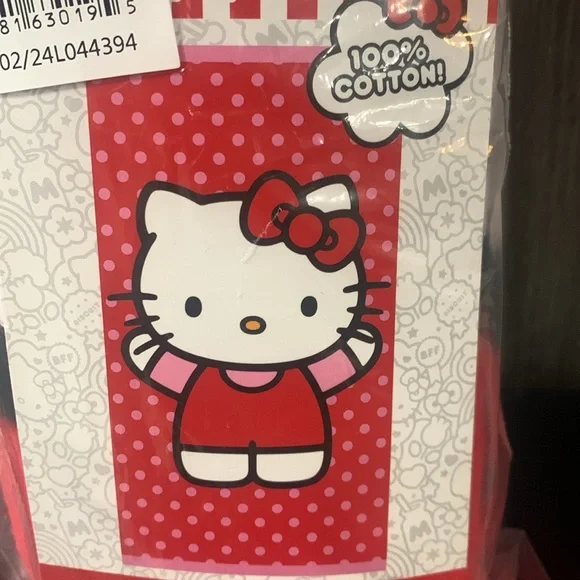 New Hello Kitty Red With Pink Polka Dots Large 34" x 64" Cotton Beach Towel - Picture 2 of 8